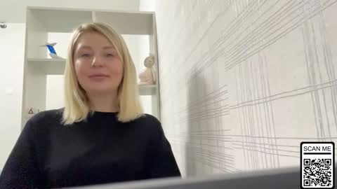 blondie_xoxoxo online show from October 17, 7:00 am