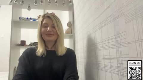 blondie_xoxoxo online show from December 15, 9:58 am