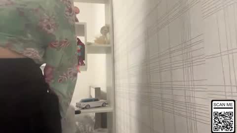 blondie_xoxoxo online show from December 1, 8:44 pm