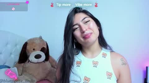 Linda  online show from March 27, 4:40 pm