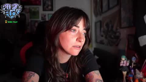 Blue online show from September 22, 3:38 am