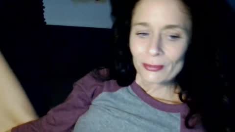 Blueeyedlie online show from January 4, 6:09 am