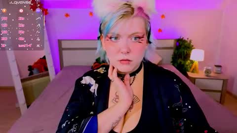 Hi my name is Lunaray online show from October 10, 9:47 am