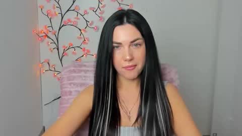 Kelly online show from April 9, 6:19 am