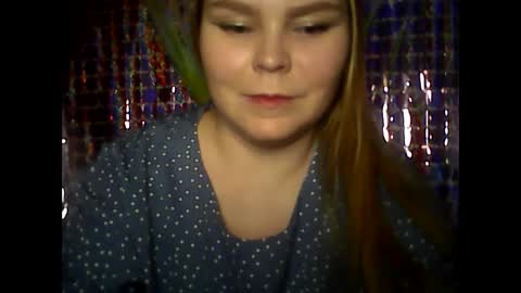 blushing_star online show from February 17, 6:17 pm