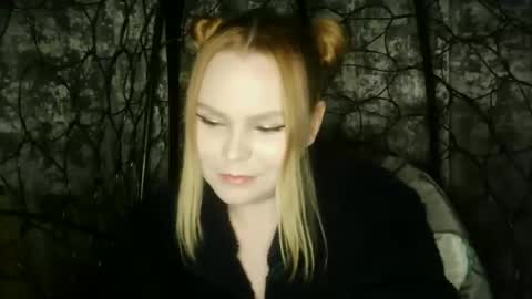 blushing_star online show from October 4, 4:55 pm