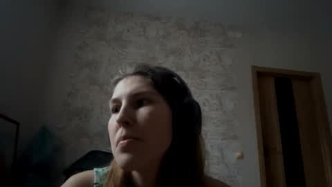 Kate online show from March 1, 1:55 pm