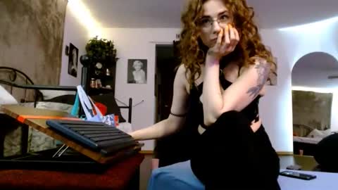 BombshellBaeby online show from January 12, 1:44 am