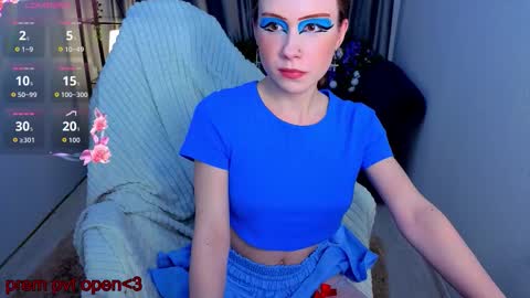 Karen online show from November 13, 7:46 pm