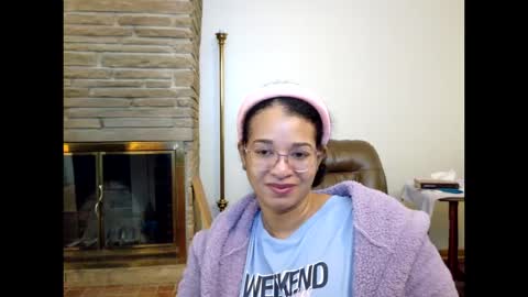 Queen Bon Vivantt online show from October 15, 1:25 pm