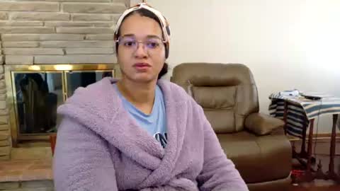 Queen Bon Vivantt online show from January 15, 6:36 pm