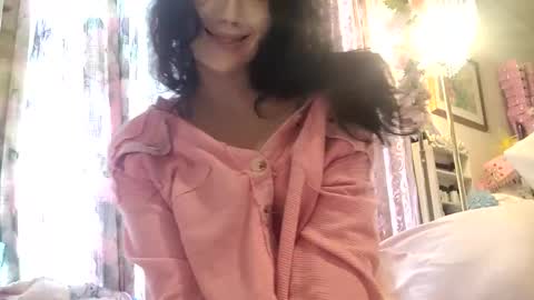 Bouncy Queen Majesty online show from March 1, 6:32 pm