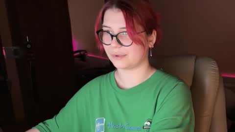 brandy_wow online show from February 12, 4:19 pm