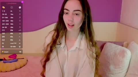 Annie online show from April 7, 5:59 pm