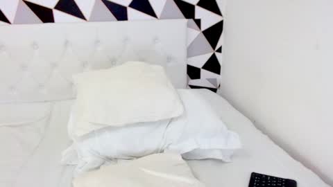 Alice online show from February 13, 11:15 pm