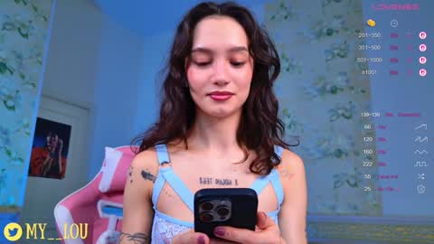 Ashley Dolce and Lou online show from October 6, 2:12 pm