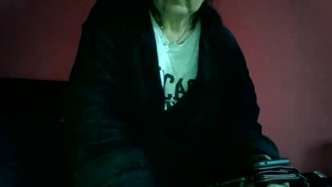 Brenda online show from January 7, 7:34 am