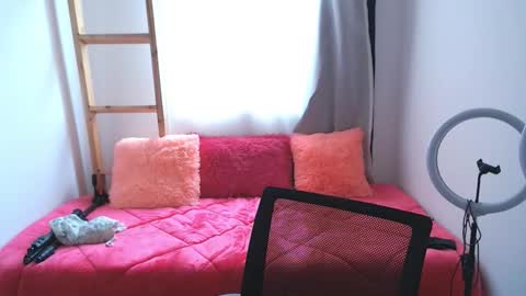 brendasantos_77 online show from September 27, 3:41 pm