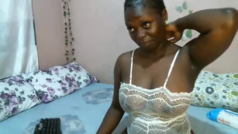 Brenda xxx online show from January 28, 6:05 am