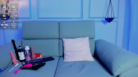      online show from January 27, 10:06 pm