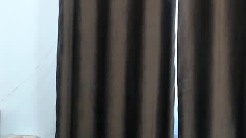 briannabk online show from January 15, 9:24 am