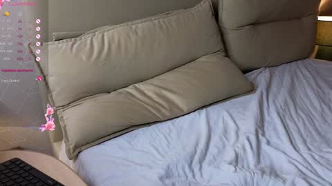 Amina Adelina online show from September 12, 2:34 am