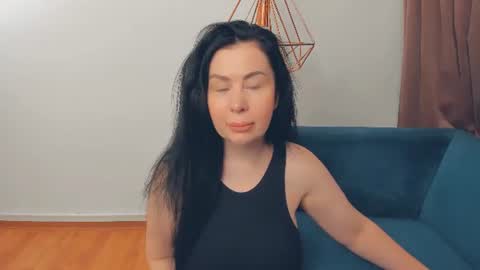 brilliantegirl_ online show from July 5, 7:03 am