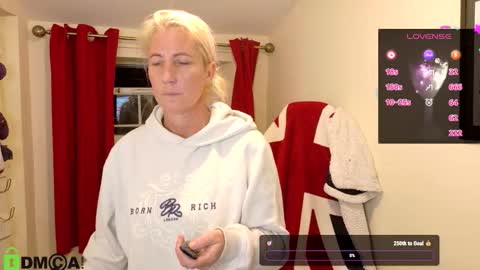 Lady Annabelle Montgomery online show from October 23, 9:10 pm