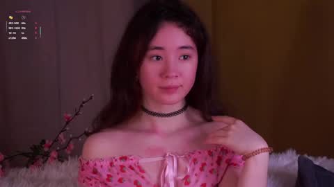 Lina online show from April 19, 2:17 pm