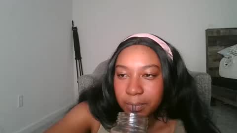 Brownsuagrcutie online show from October 15, 10:01 pm