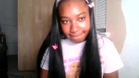 Brownsuagrcutie online show from November 15, 2:34 am