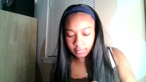 Brownsuagrcutie online show from October 30, 11:28 pm