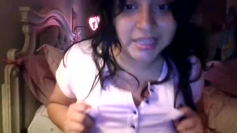 brujerita_dmota online show from February 25, 4:33 am