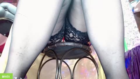 Julia online show from April 4, 9:46 pm