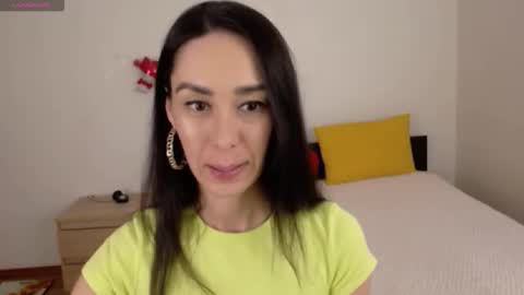 Ellis online show from December 4, 7:10 am