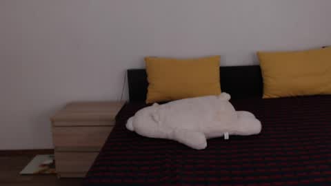 Ellis online show from April 7, 6:15 am