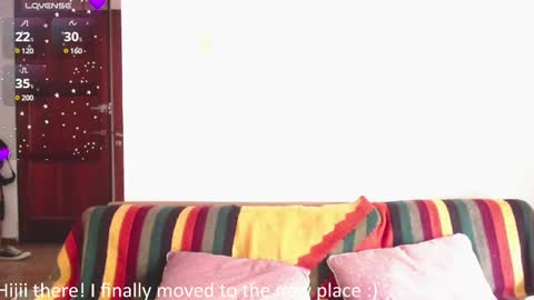 Mira  online show from March 3, 6:20 pm