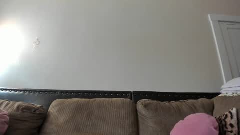 Buffy online show from February 15, 7:50 pm