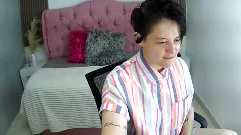 bug2025 online show from February 13, 2:46 am