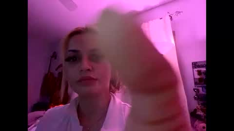 bunnibaby333 online show from September 23, 10:02 am