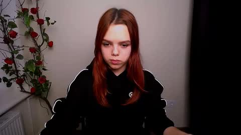 Ariel online show from March 2, 8:59 pm