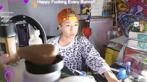 Tokki  bunny  online show from January 27, 5:03 am