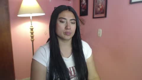 bunnyEmilyR0s33 online show from April 10, 2:56 pm