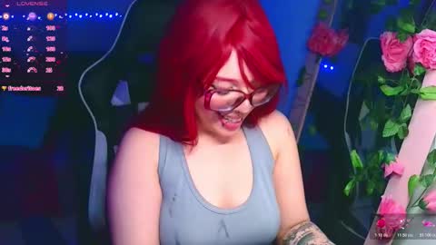 bunnylilith_ online show from February 13, 2:24 am