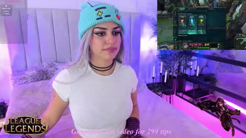   online show from September 15, 3:53 pm