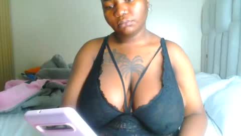 busty_mellons69 online show from April 19, 3:50 am