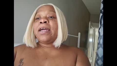 bytesyzegoddess online show from February 10, 3:21 pm