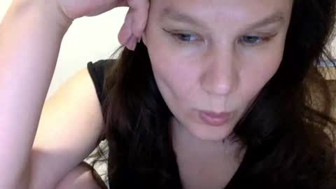 Lamb online show from September 21, 6:28 pm