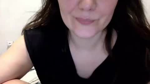 Lamb online show from December 4, 7:25 pm