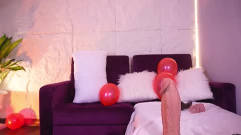 CailynBrown online show from February 14, 5:42 am